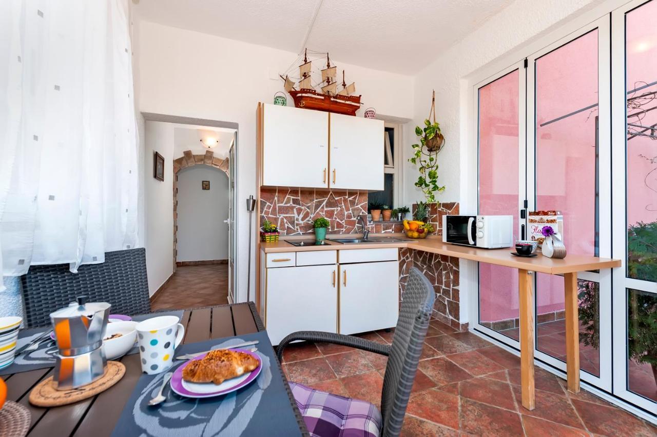 Apartment&Rooms Graciela Rovinj Exterior foto