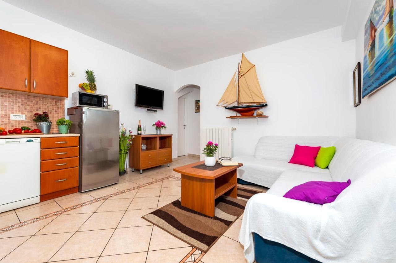 Apartment&Rooms Graciela Rovinj Exterior foto
