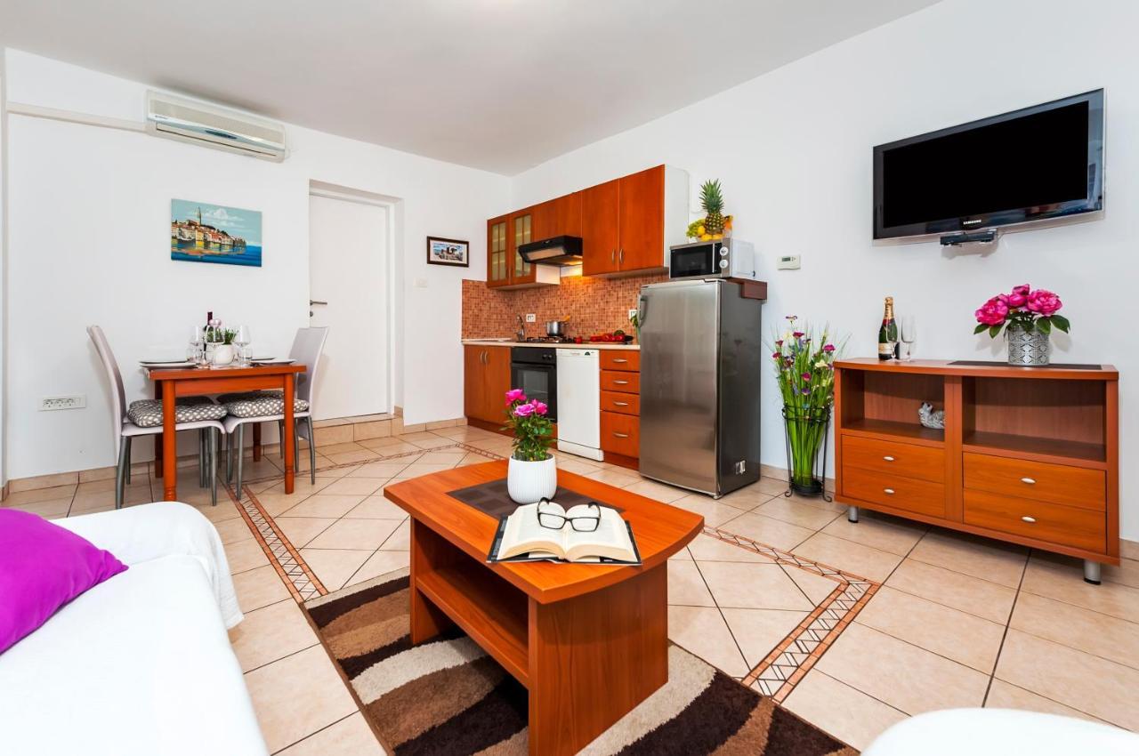 Apartment&Rooms Graciela Rovinj Exterior foto